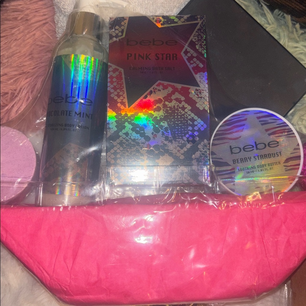 Néw BeBe gift set - Picture 7 of 9